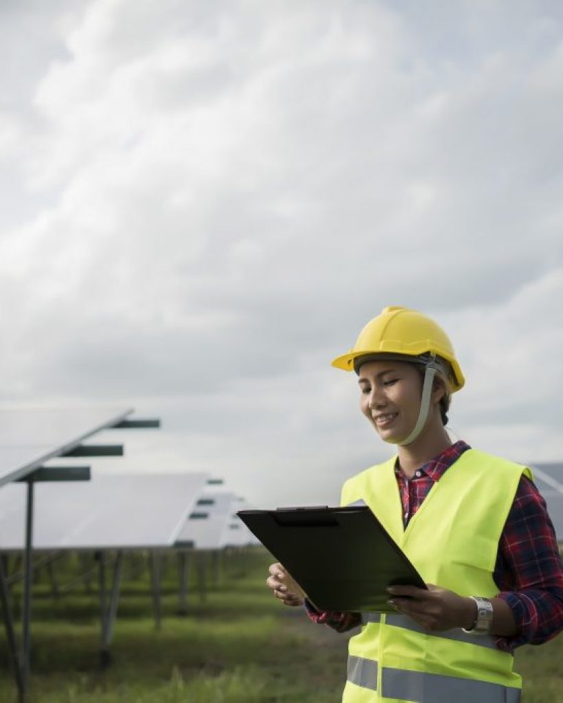 engineer-electric-woman-checking-and-maintenance-of-solar-cells--1024x684